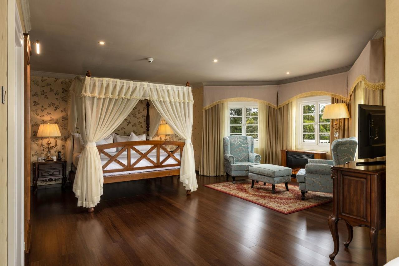 The Westbury Palace Nuwara Eliya Eksteriør billede